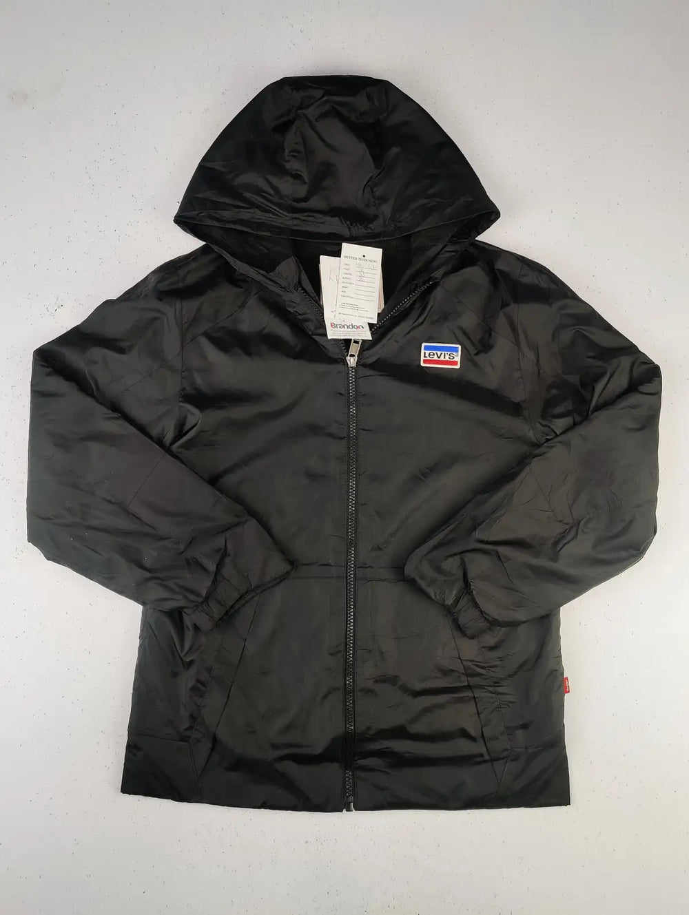 Buy online pre-used pre-loved 100% authentic & Original branded Levis (KJB-512) available in Pakistan. Top international brands avilable.