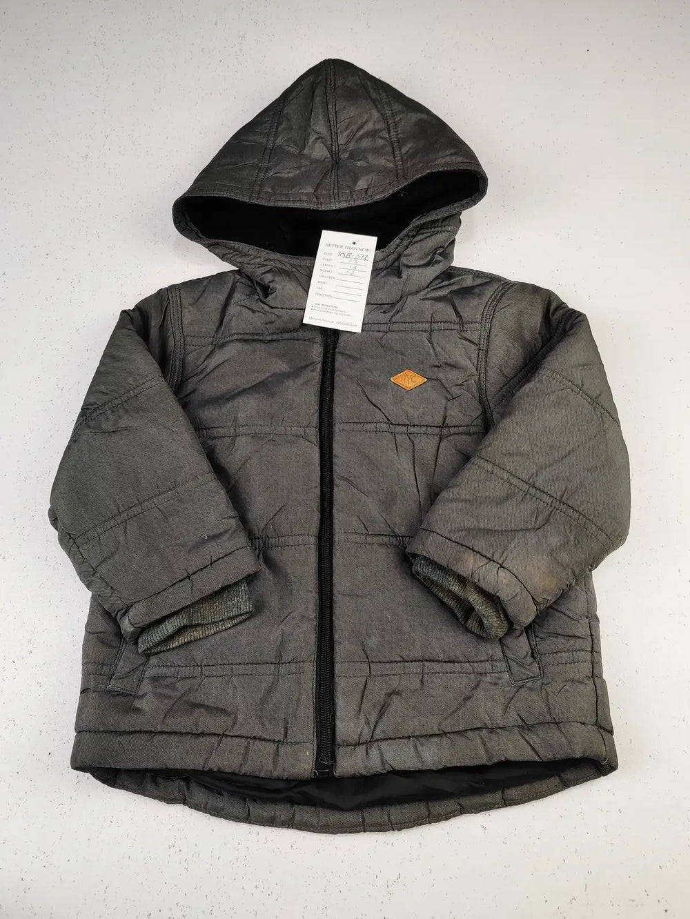 Buy online pre-used pre-loved 100% authentic & Original branded Unknown Brand\ (KJB-676) available in Pakistan. Top international brands avilable.