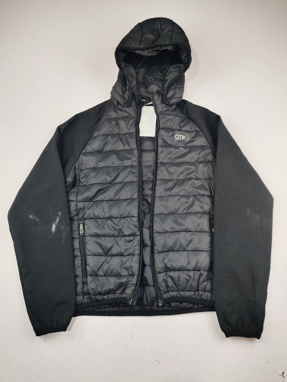 Buy online pre-used pre-loved 100% authentic & Original branded Otp (KJB-7509) available in Pakistan. Top international brands avilable.