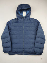 Buy online pre-used pre-loved 100% authentic & Original branded Uniqlo (KJB-7561) available in Pakistan. Top international brands avilable.