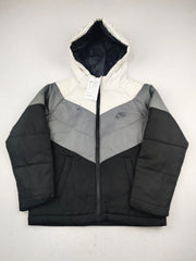 Buy online pre-used pre-loved 100% authentic & Original branded Unknown Brand (KJB-7757) available in Pakistan. Top international brands avilable.