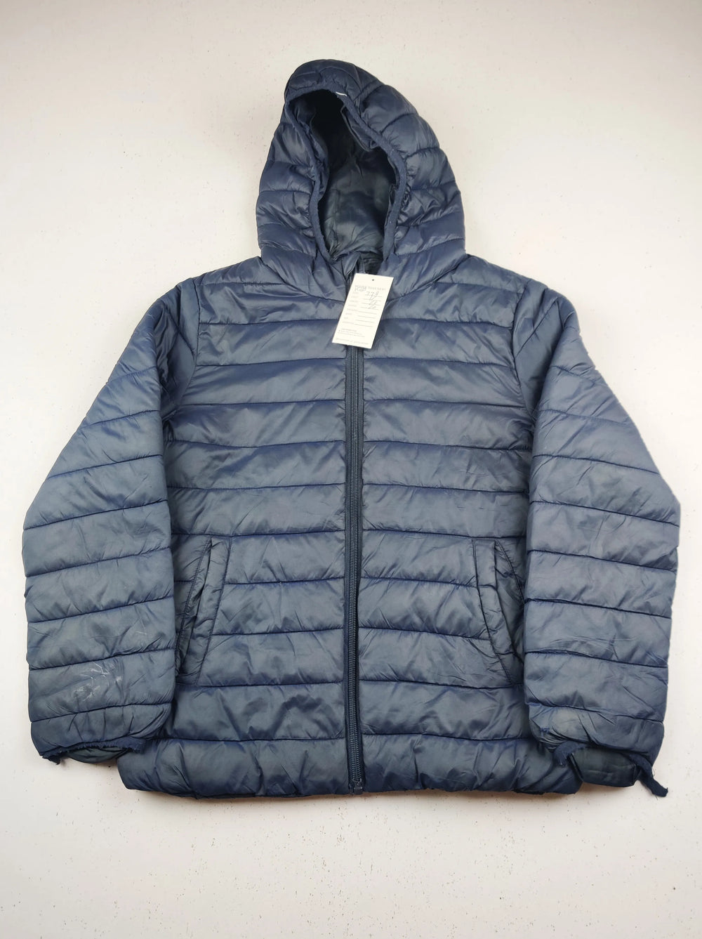 Buy online pre-used pre-loved 100% authentic & Original branded Primark (KJB-7761) available in Pakistan. Top international brands avilable.