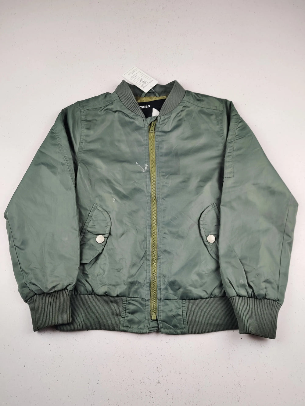 Buy online pre-used pre-loved 100% authentic & Original branded Molo (KJB-7811) available in Pakistan. Top international brands avilable.