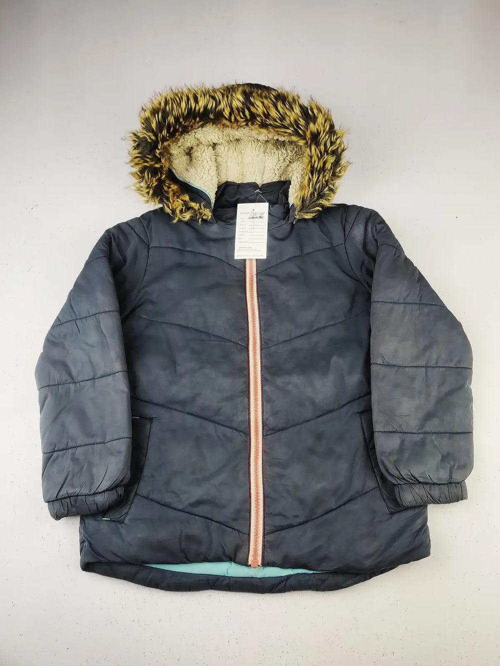 Buy online pre-used pre-loved 100% authentic & Original branded Fat Face (KJB-781) available in Pakistan. Top international brands avilable.