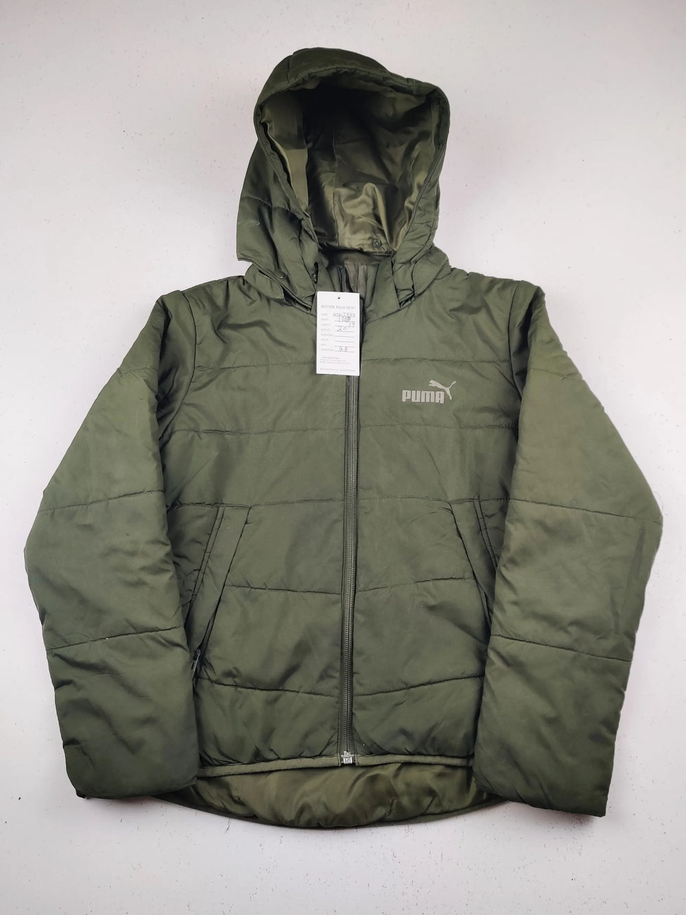 Buy online pre-used pre-loved 100% authentic & Original branded P.U.M.A (KJB-7843) available in Pakistan. Top international brands avilable.
