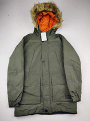Buy online pre-used pre-loved 100% authentic & Original branded Jack & Jones (KJB-7904) available in Pakistan. Top international brands avilable.
