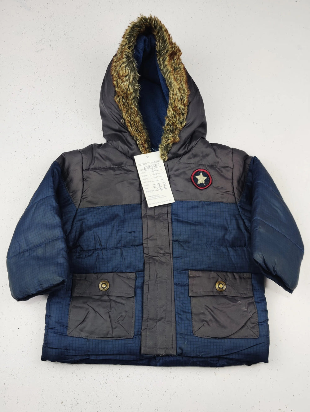 Buy online pre-used pre-loved 100% authentic & Original branded United (KJB-7913) available in Pakistan. Top international brands avilable.