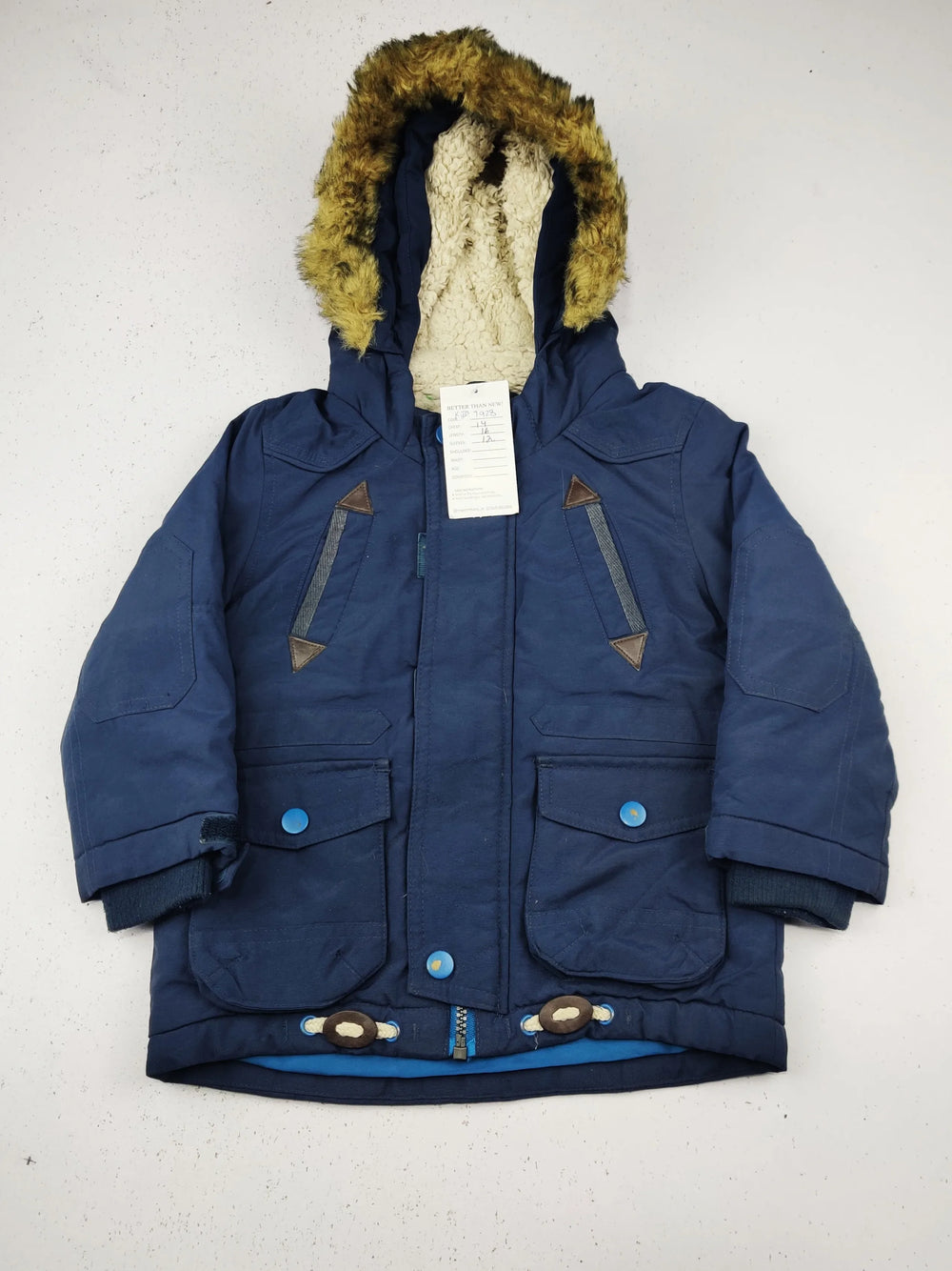 Buy online pre-used pre-loved 100% authentic & Original branded Unknown Brand (KJB-7928) available in Pakistan. Top international brands avilable.