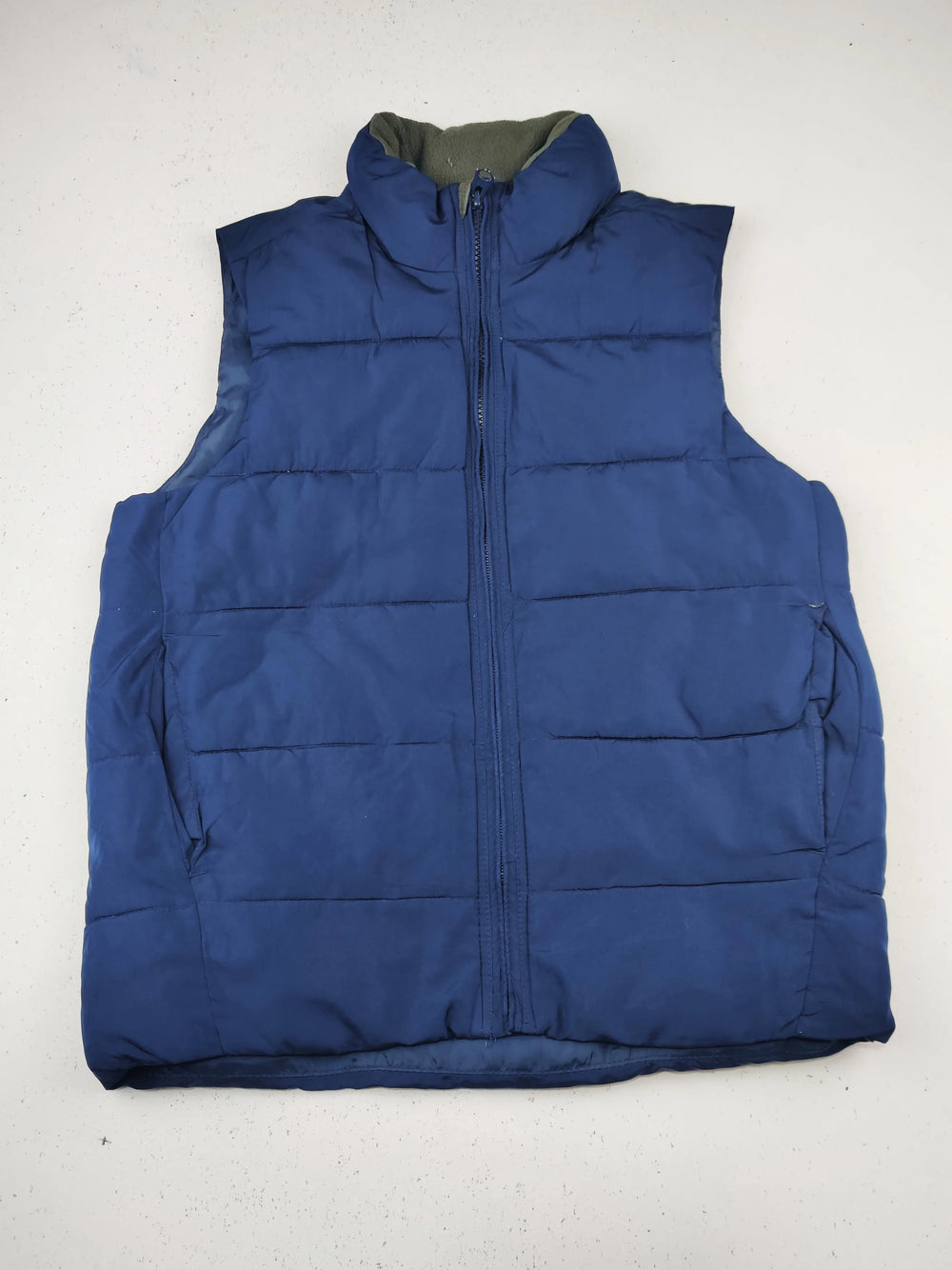 Buy online pre-used pre-loved 100% authentic & Original branded Gap (KJB-7930) available in Pakistan. Top international brands avilable.