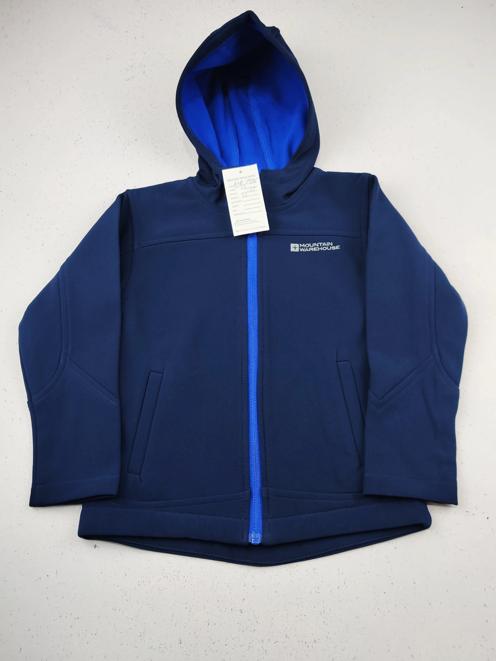 Buy online pre-used pre-loved 100% authentic & Original branded Mountain Warehouse (KJB-7935) available in Pakistan. Top international brands avilable.