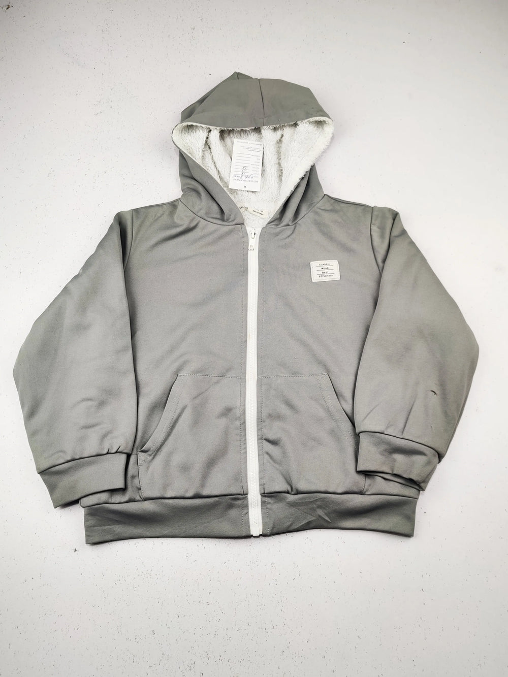 Buy online pre-used pre-loved 100% authentic & Original branded Shein (KJB-8006) available in Pakistan. Top international brands avilable.
