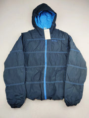 Buy online pre-used pre-loved 100% authentic & Original branded Quechua (KJB-8091) available in Pakistan. Top international brands avilable.