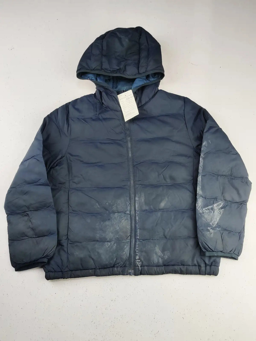 Buy online pre-used pre-loved 100% authentic & Original branded Lebens (KJB-809) available in Pakistan. Top international brands avilable.