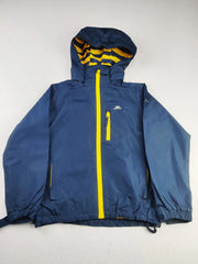 Buy online pre-used pre-loved 100% authentic & Original branded Trespass (KJB-841) available in Pakistan. Top international brands avilable.