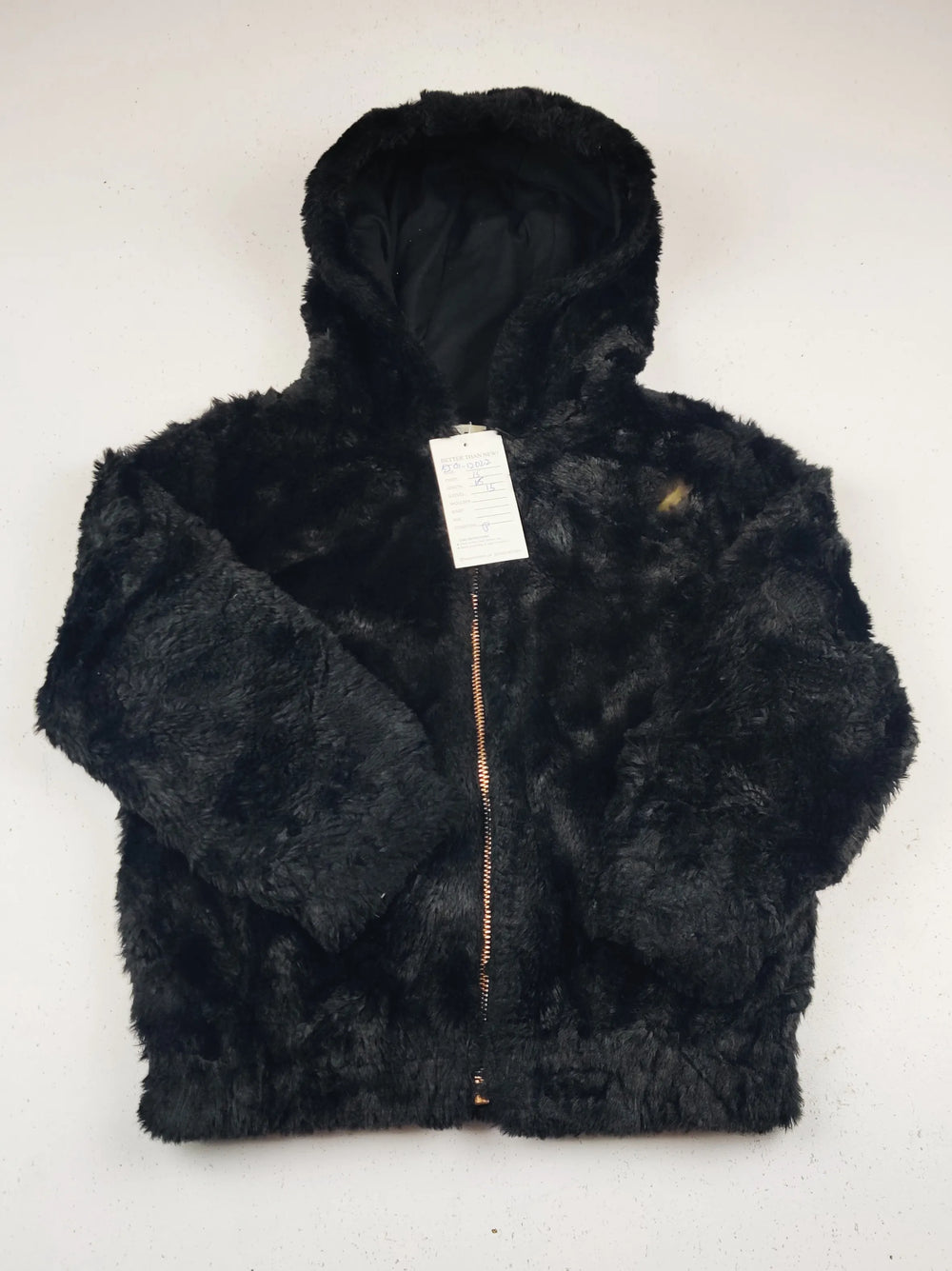 Buy online pre-used pre-loved 100% authentic & Original branded F&F (KJG-12022) available in Pakistan. Top international brands avilable.