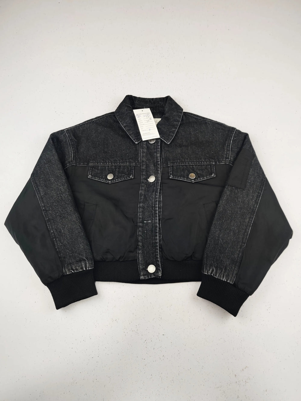 Buy online pre-used pre-loved 100% authentic & Original branded River Island (KJG-12085) available in Pakistan. Top international brands avilable.
