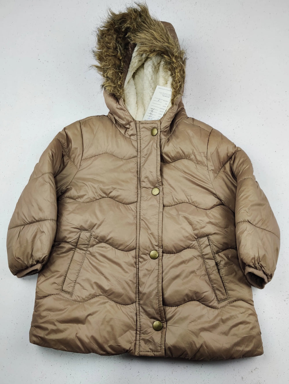 Buy online pre-used pre-loved 100% authentic & Original branded Old Navy (KJG-12141) available in Pakistan. Top international brands avilable.
