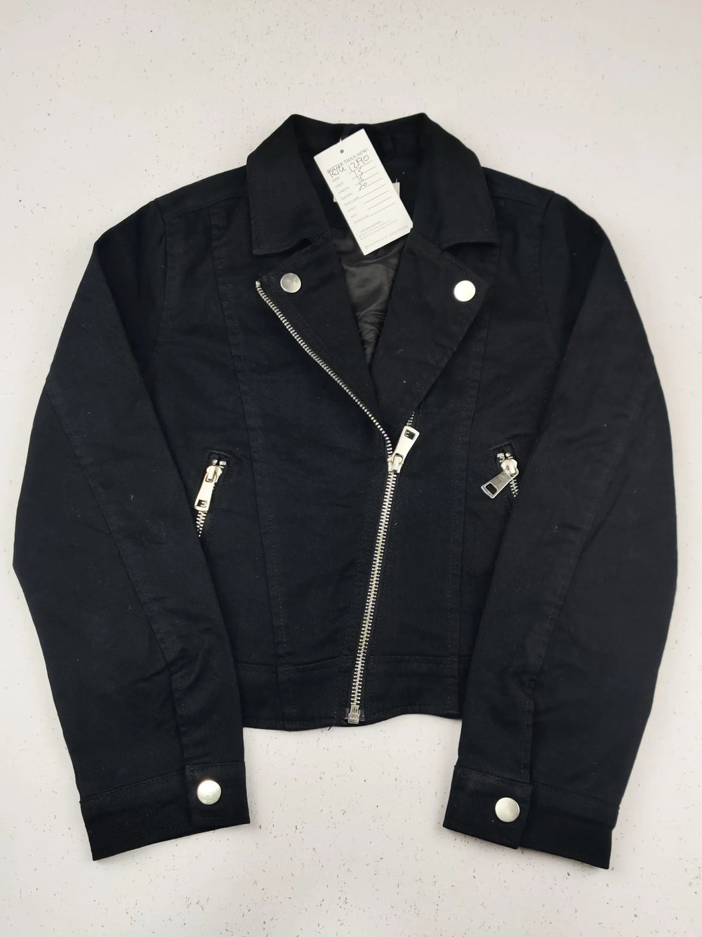 Buy online pre-used pre-loved 100% authentic & Original branded H&M (KJG-12190) available in Pakistan. Top international brands avilable.