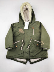 Buy online pre-used pre-loved 100% authentic & Original branded George (KJG-12242) available in Pakistan. Top international brands avilable.