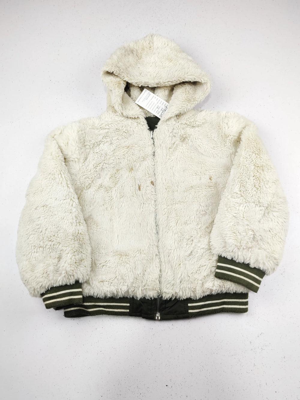 Buy online pre-used pre-loved 100% authentic & Original branded Primark (KJG-12308) available in Pakistan. Top international brands avilable.