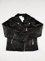 Buy online pre-used pre-loved 100% authentic & Original branded Primark (KJG-358) available in Pakistan. Top international brands avilable.