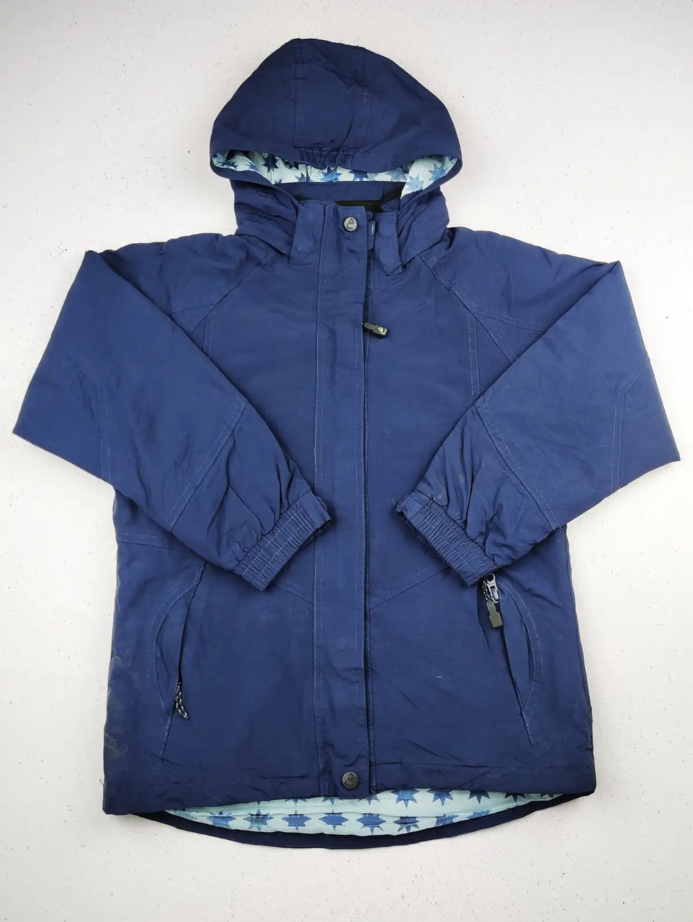 Buy online pre-used pre-loved 100% authentic & Original branded Tolland (KJG-422) available in Pakistan. Top international brands avilable.