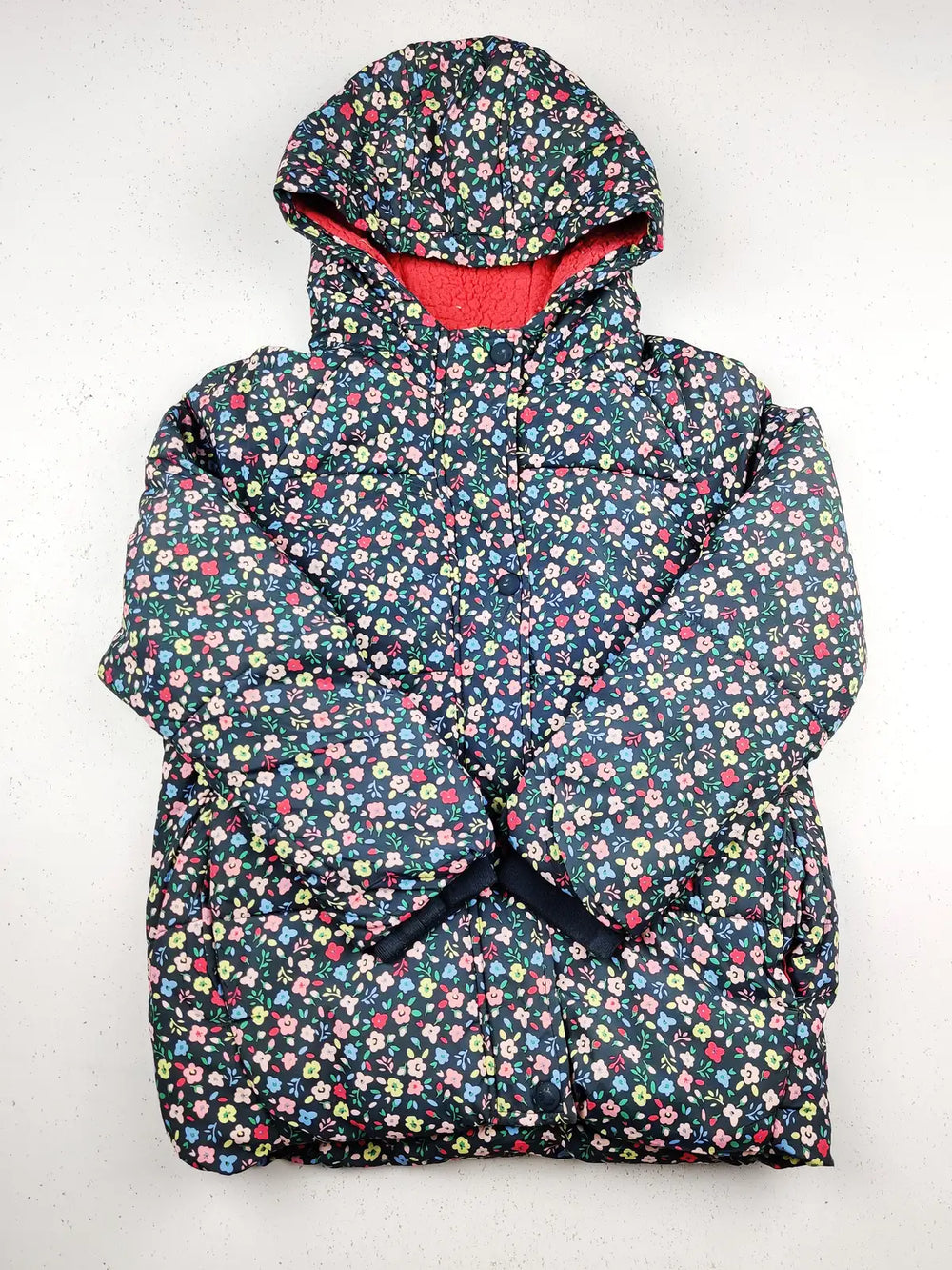 Buy online pre-used pre-loved 100% authentic & Original branded George (KJG-476) available in Pakistan. Top international brands avilable.