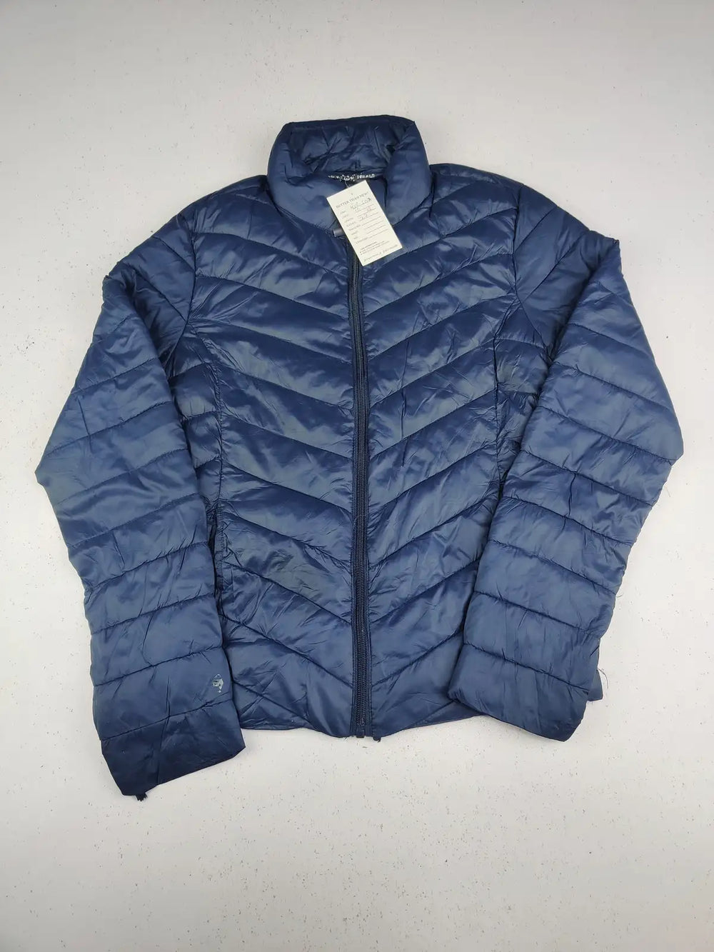 Buy online pre-used pre-loved 100% authentic & Original branded Primark (KJG-562) available in Pakistan. Top international brands avilable.