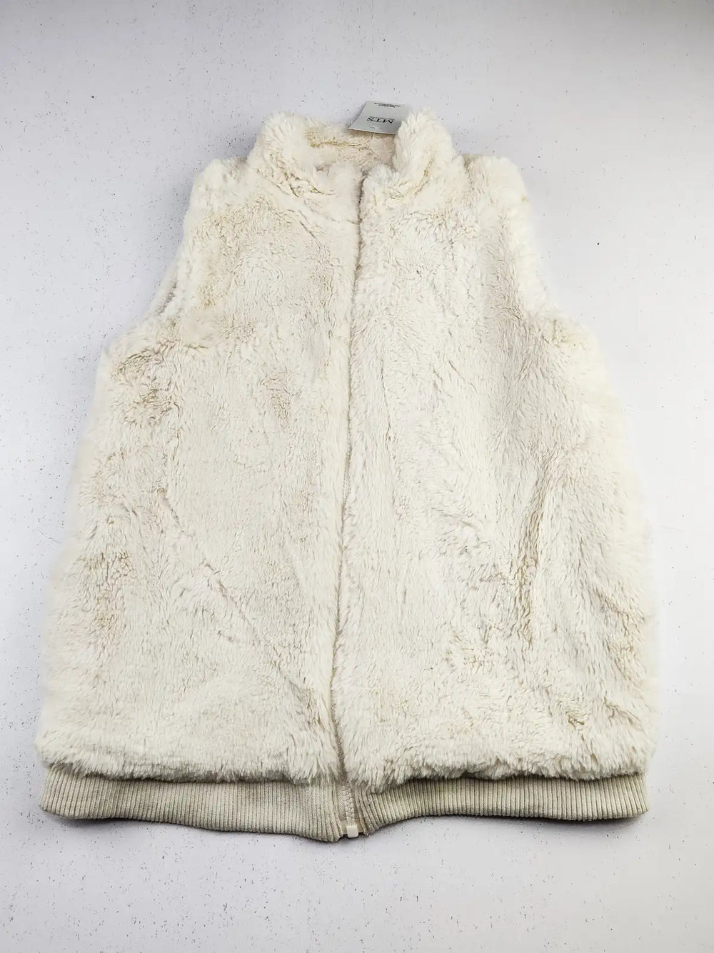 Buy online pre-used pre-loved 100% authentic & Original branded Dunnes Stores (KJG-798) available in Pakistan. Top international brands avilable.