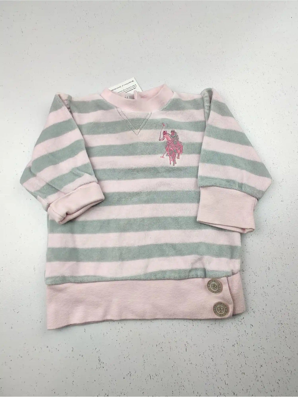Buy online pre-used pre-loved 100% authentic & Original branded Polo By Ralph Lauren (KWB-1487) available in Pakistan. Top international brands avilable.