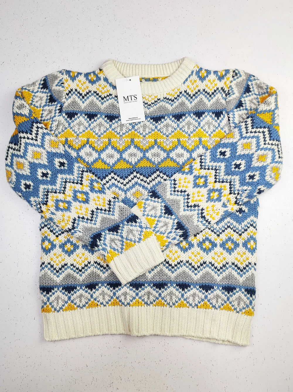 Buy online pre-used pre-loved 100% authentic & Original branded Safera (KWB-1670) available in Pakistan. Top international brands avilable.