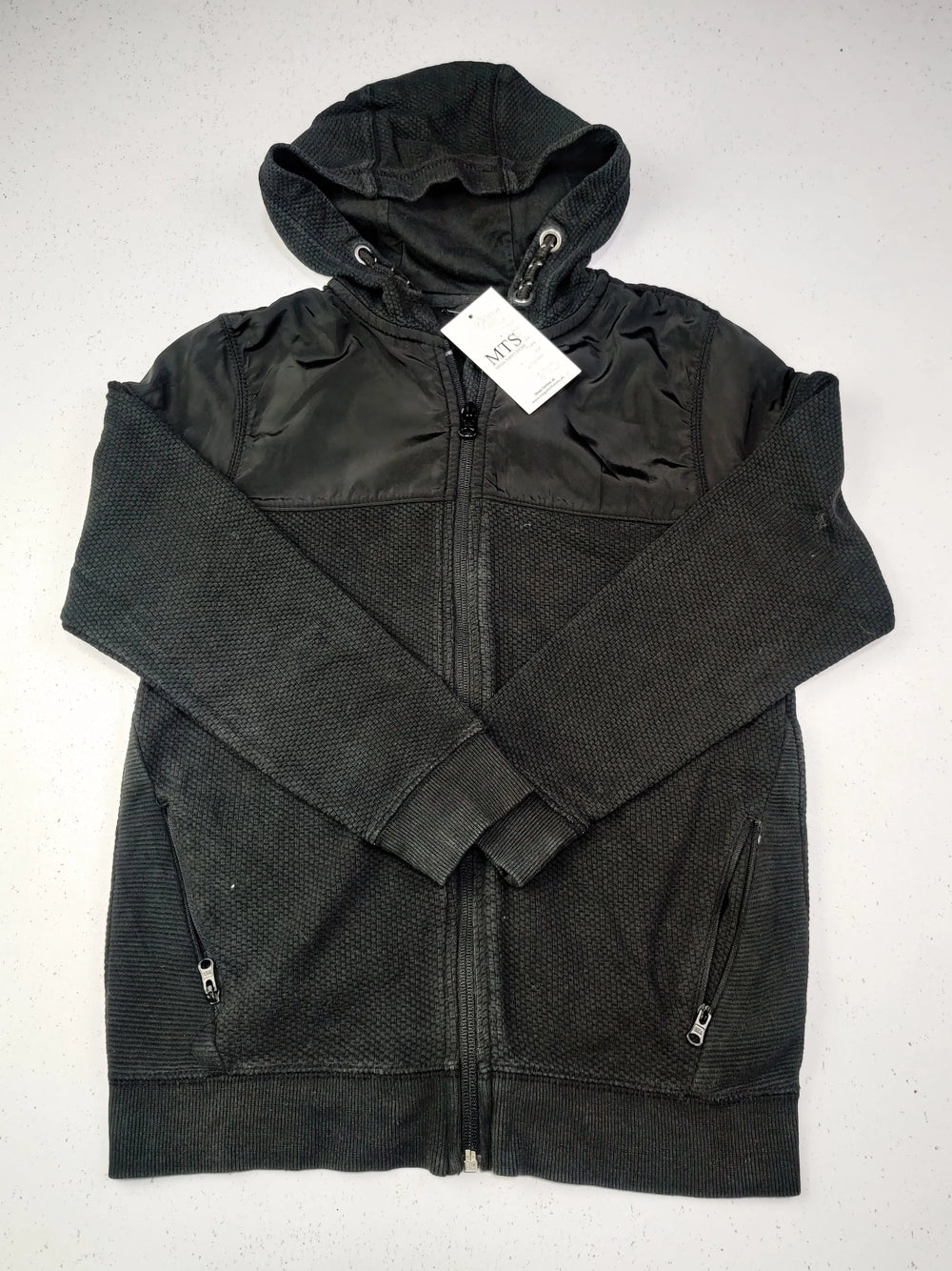 Buy online pre-used pre-loved 100% authentic & Original branded George (KWB-1969) available in Pakistan. Top international brands avilable.