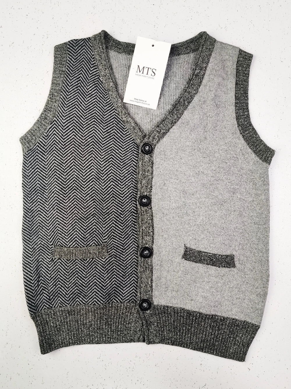 Buy online pre-used pre-loved 100% authentic & Original branded Next (KWB-1985) available in Pakistan. Top international brands avilable.