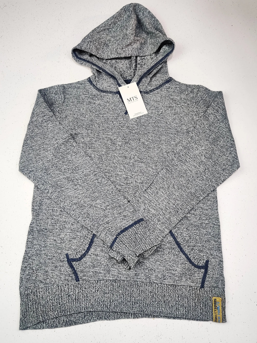 Buy online pre-used pre-loved 100% authentic & Original branded H&M (KWB-2049) available in Pakistan. Top international brands avilable.