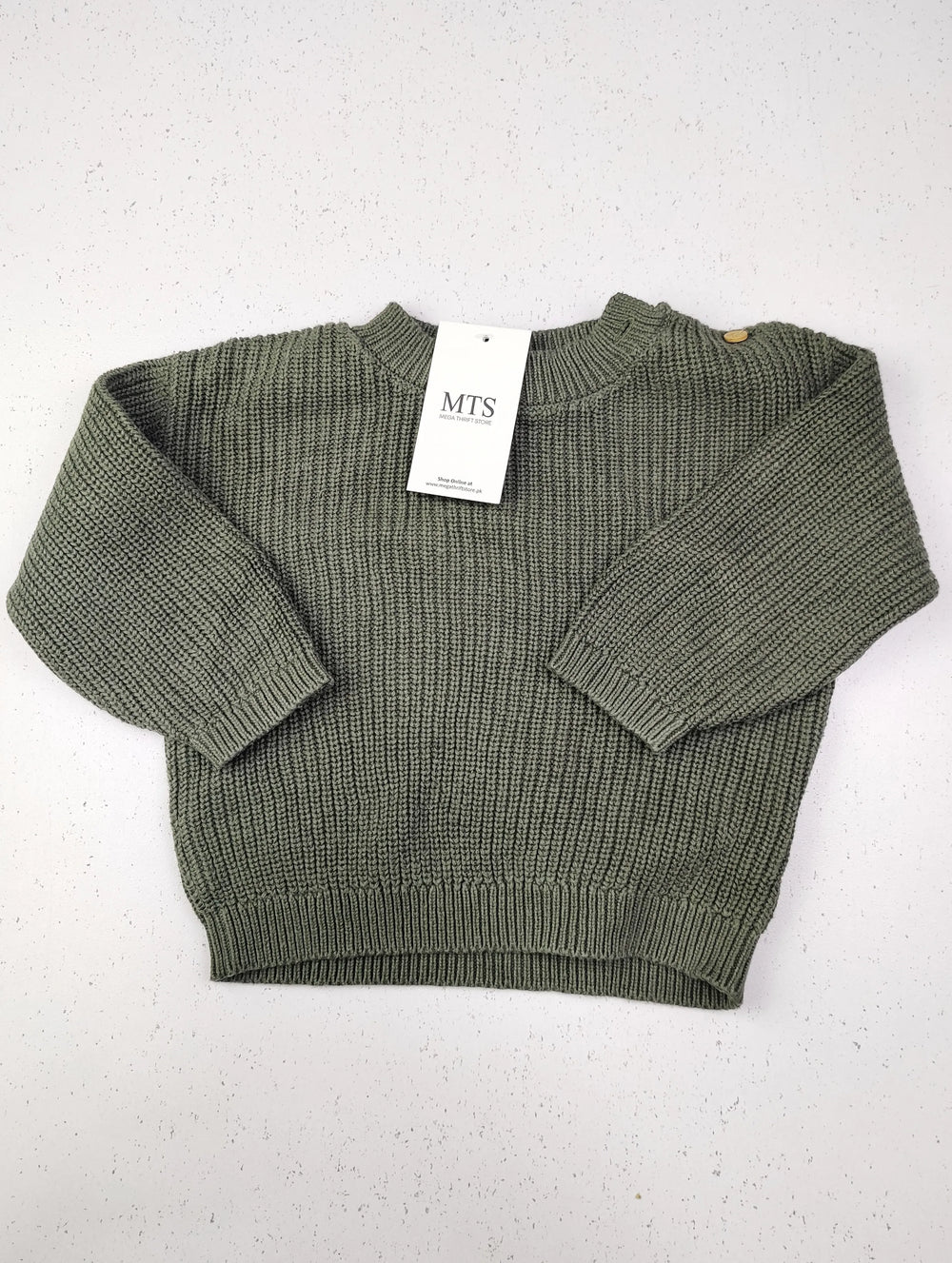 Buy online pre-used pre-loved 100% authentic & Original branded George (KWB-2050) available in Pakistan. Top international brands avilable.