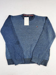 Buy online pre-used pre-loved 100% authentic & Original branded Tommy Hilfiger (KWB-2143) available in Pakistan. Top international brands avilable.