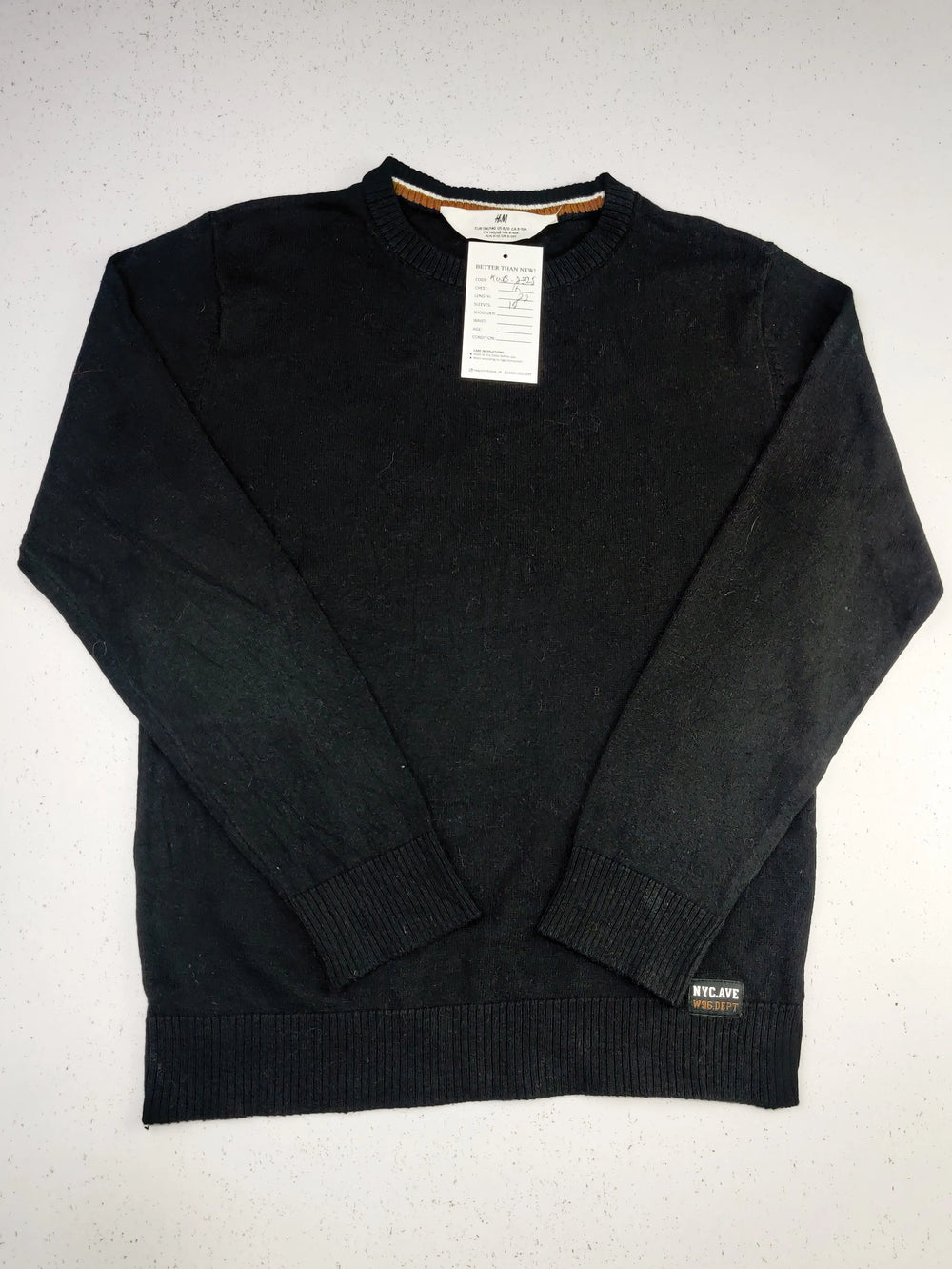 Buy online pre-used pre-loved 100% authentic & Original branded H&M (KWB-2325) available in Pakistan. Top international brands avilable.