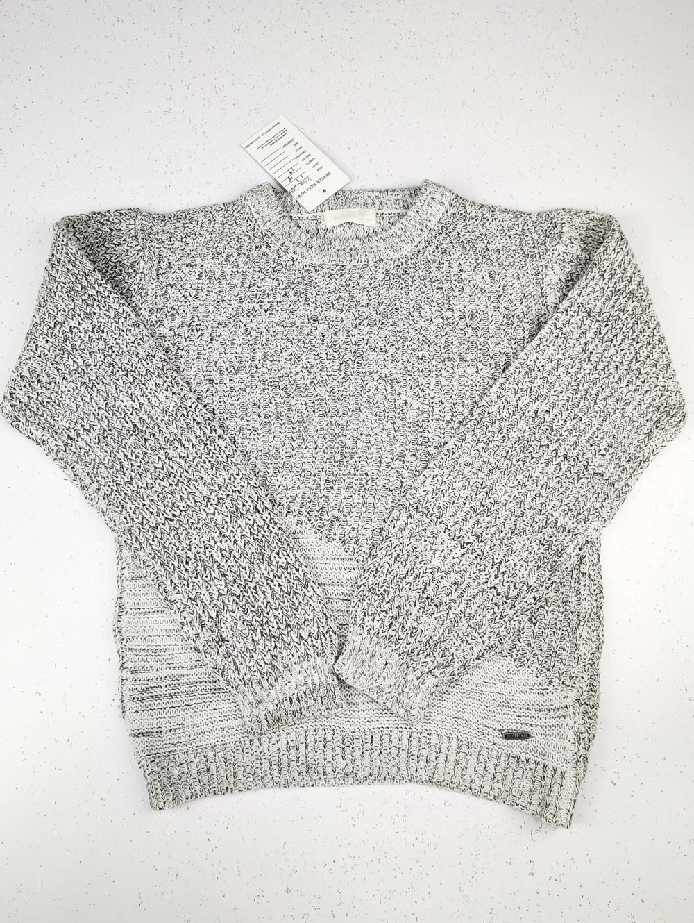 Buy online pre-used pre-loved 100% authentic & Original branded Collokay (KWB-2697) available in Pakistan. Top international brands avilable.