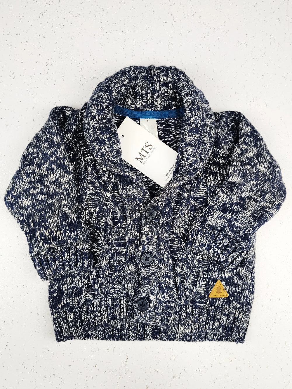 Buy online pre-used pre-loved 100% authentic & Original branded Baby Club (KWB-2702) available in Pakistan. Top international brands avilable.