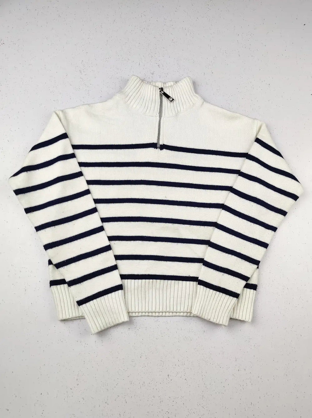 Buy online pre-used pre-loved 100% authentic & Original branded Next (KWB-2903) available in Pakistan. Top international brands avilable.