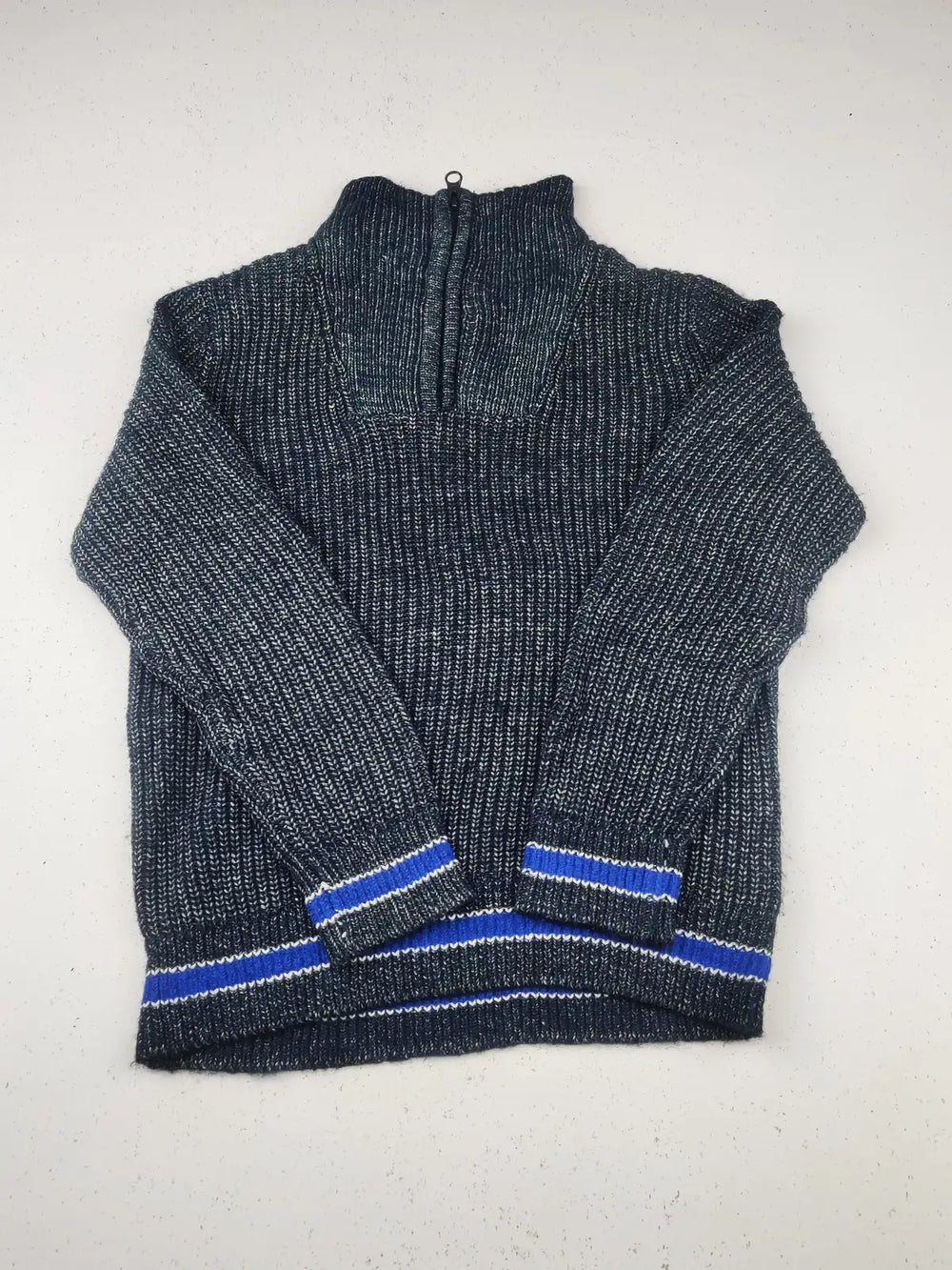 Buy online pre-used pre-loved 100% authentic & Original branded Marks & Spencer (KWB-3926) available in Pakistan. Top international brands avilable.