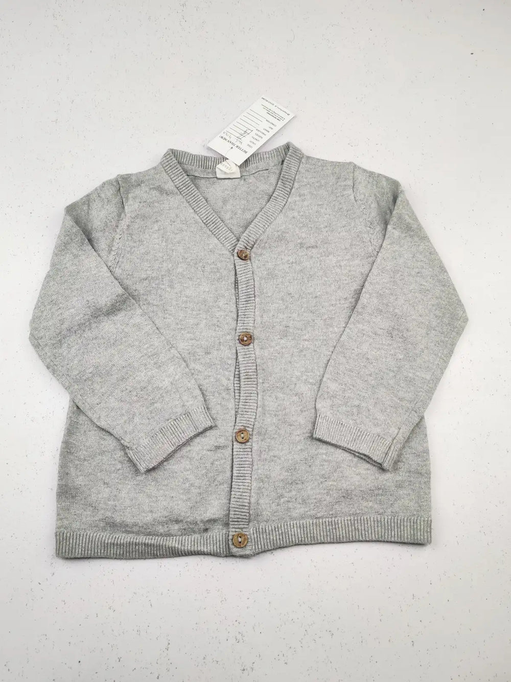 Buy online pre-used pre-loved 100% authentic & Original branded H&M (KWB-4140) available in Pakistan. Top international brands avilable.