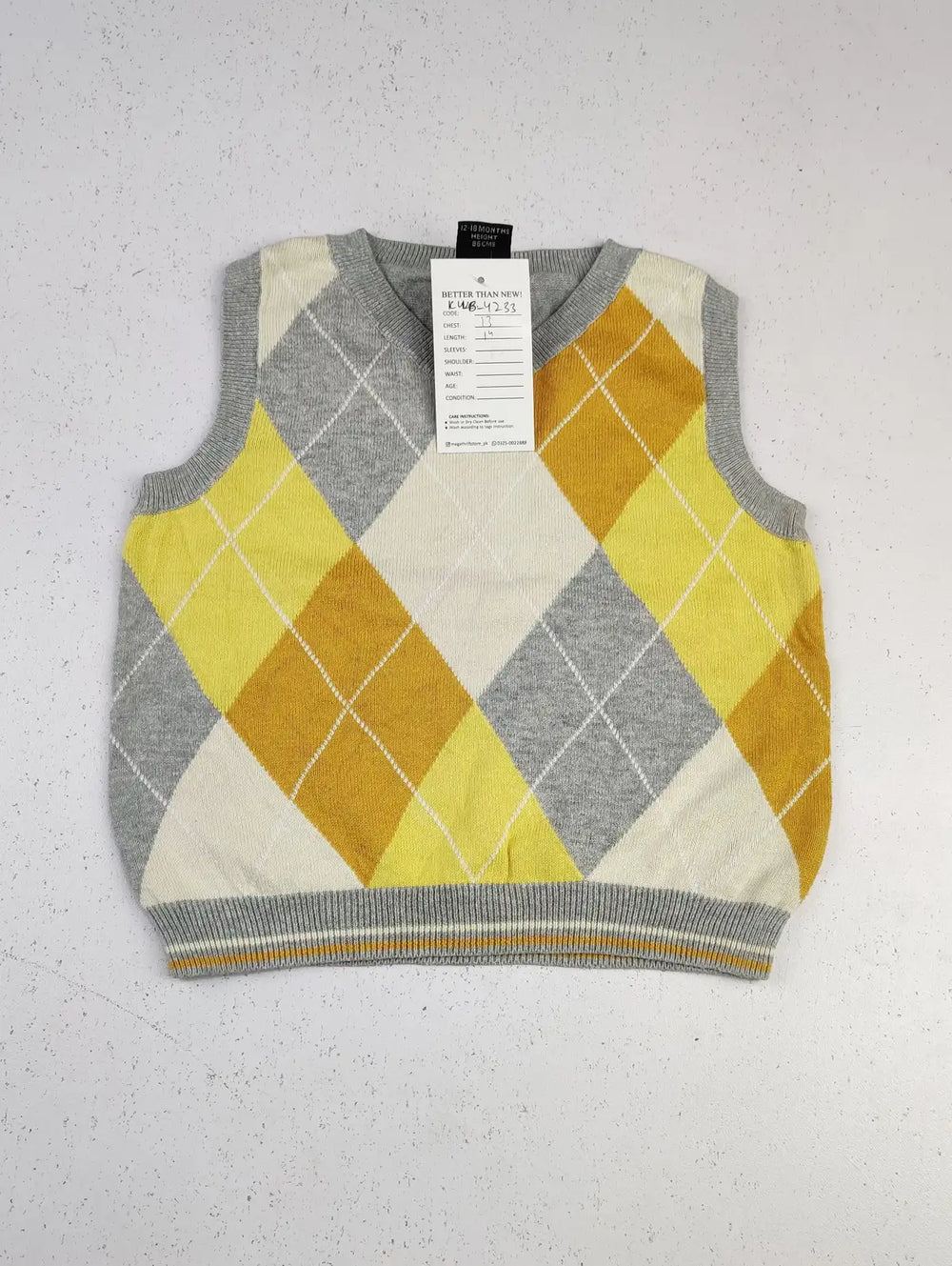 Buy online pre-used pre-loved 100% authentic & Original branded Next (KWB-4233) available in Pakistan. Top international brands avilable.