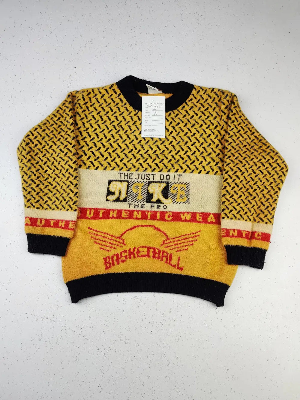 Buy online pre-used pre-loved 100% authentic & Original branded Haris (KWB-4263) available in Pakistan. Top international brands avilable.