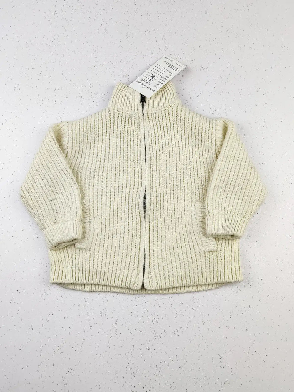 Buy online pre-used pre-loved 100% authentic & Original branded Zara (KWB-4388) available in Pakistan. Top international brands avilable.