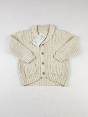 Buy online pre-used pre-loved 100% authentic & Original branded Unknown Brand (KWB-4920) available in Pakistan. Top international brands avilable.