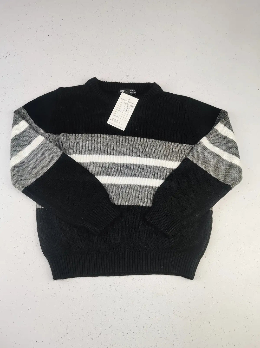 Buy online pre-used pre-loved 100% authentic & Original branded Shein (KWB-4929) available in Pakistan. Top international brands avilable.