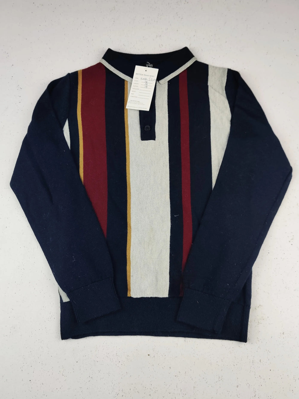 Buy online pre-used pre-loved 100% authentic & Original branded Boys (KWB-5204) available in Pakistan. Top international brands avilable.