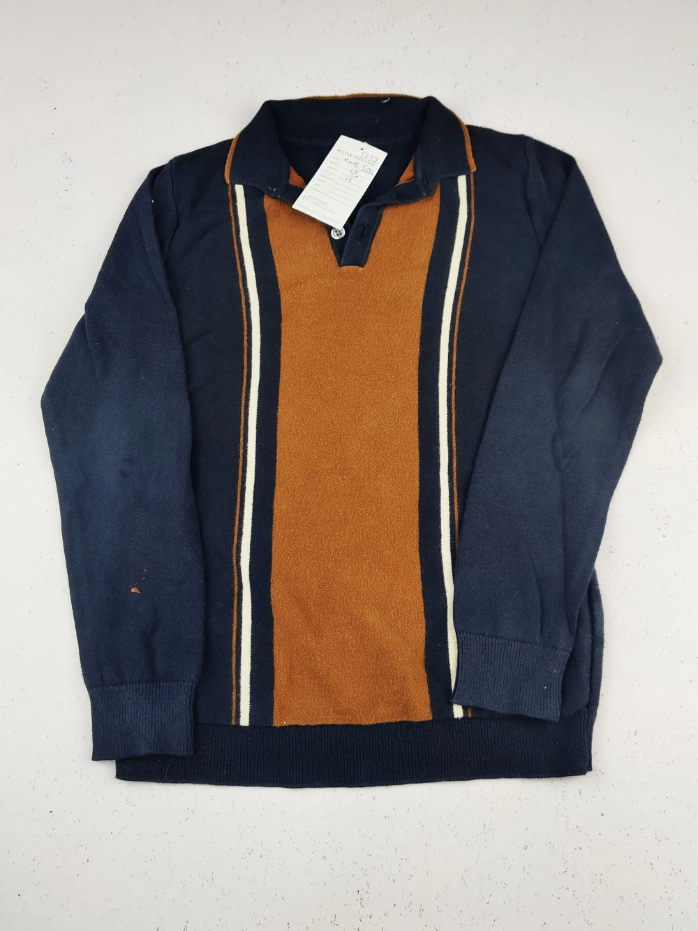 Buy online pre-used pre-loved 100% authentic & Original branded Boys (KWB-5232) available in Pakistan. Top international brands avilable.
