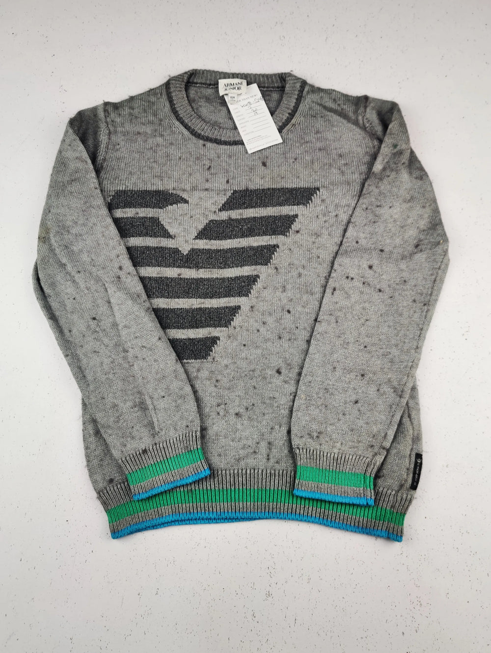 Buy online pre-used pre-loved 100% authentic & Original branded A.R.M.A.N.I (KWB-5248) available in Pakistan. Top international brands avilable.